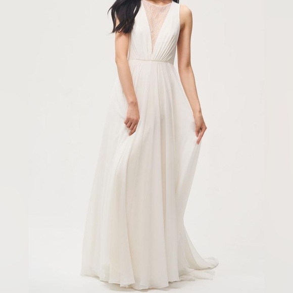 Winter White Chiffon Fallon 1881b Feminine Wedding Dress - Size 10 - Picture 4 of 7